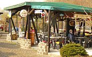Biergarten Ville Express - der übderdachte Teil